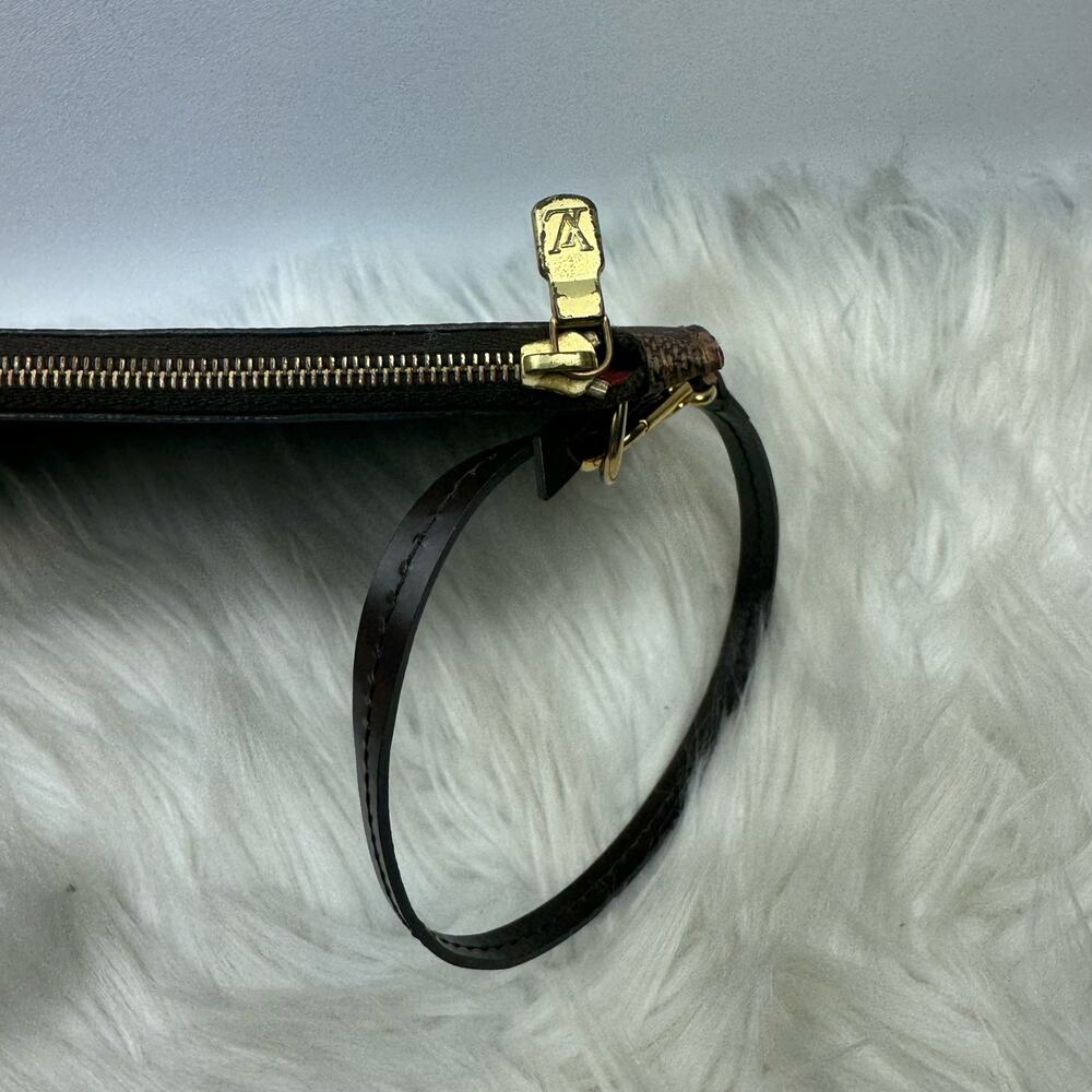 💎✨Wristlet ✨💎 Louis Vuitton Wristlet / Pouchette - Picture 7 of 10